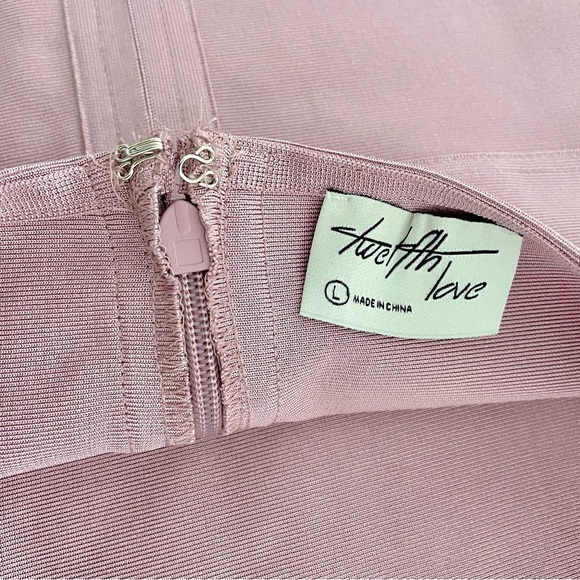 Pink halter bodycon dress with tiered hem - Picture 8 of 11